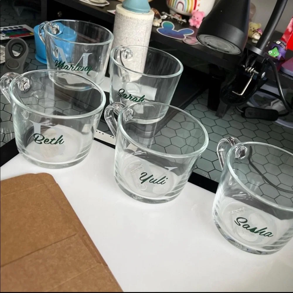 Custom cups - Picture 2 of 2